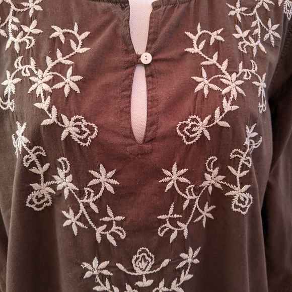 Lucky Brand top, size large in excellent condition - Picture 4 of 11